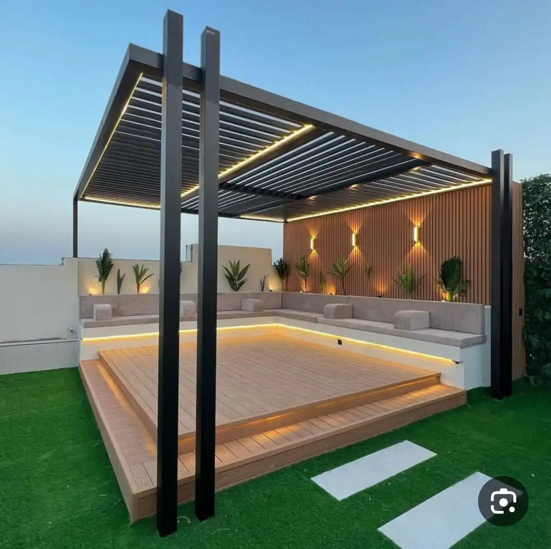 برجولات خشبية LED الرياض — إضاءة مدمجة وجلسة فاخرة