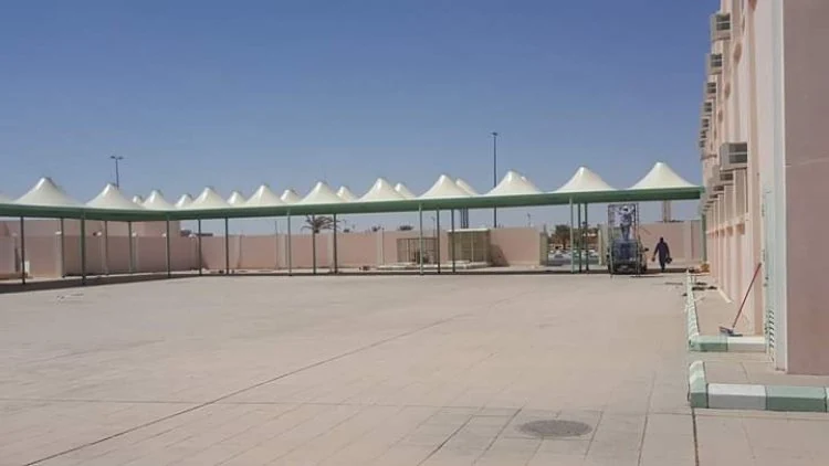 أسعار مظلات مدارس الرياض 2026 — عروض خاصة للمشاريع الكبيرة