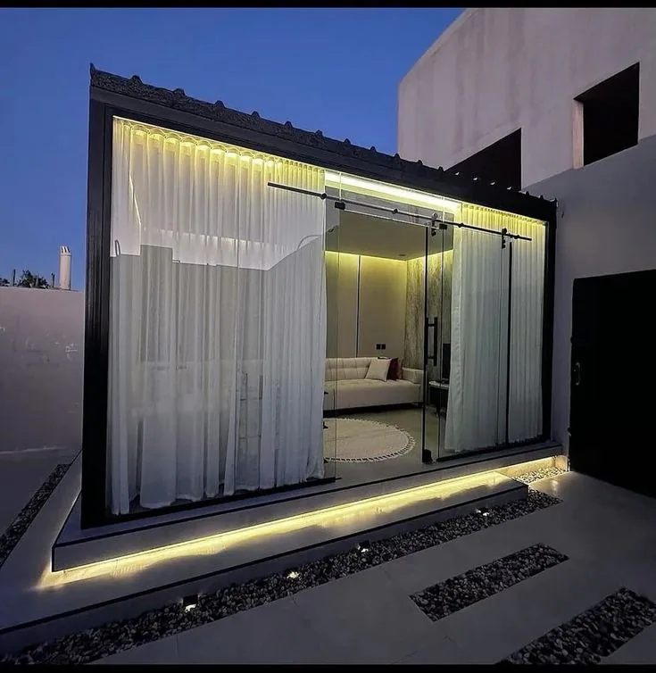مجالس مظلات مع إضاءة LED الرياض