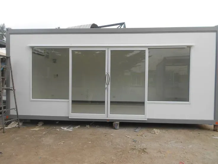 النواة العازلة لغرف عمال ساندوتش بانل الرياض 0532228615 مظلات وسواتر القاسم الحديثة