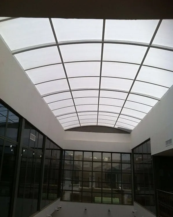 لكسان تغطية باحجامها وأنواعها - تشكيلة واسعة من الأحجام - الرياض 0532228615 - مظلات وسواتر القاسم الحديثة