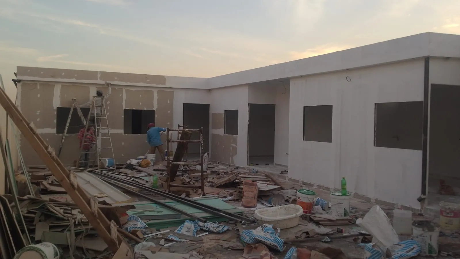 ملاحق شقق تشطيب - خدمات شاملة مظلات وسواتر القاسم الحديثة الرياض