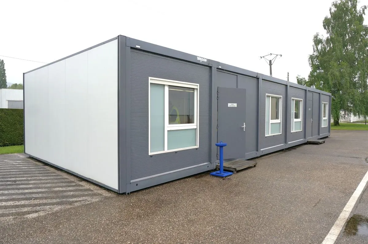 استشارات مجانية ساندوتش بانل الرياض مظلات وسواتر القاسم الحديثة 0532228615